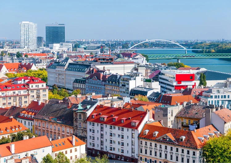 Bratislava-Paris