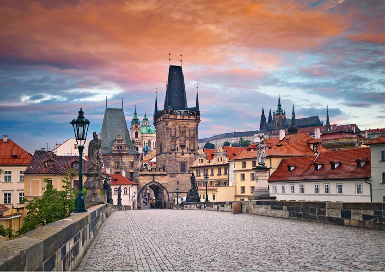 Prague-Paris