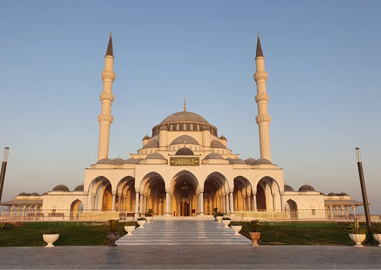 Sharjah-Paris