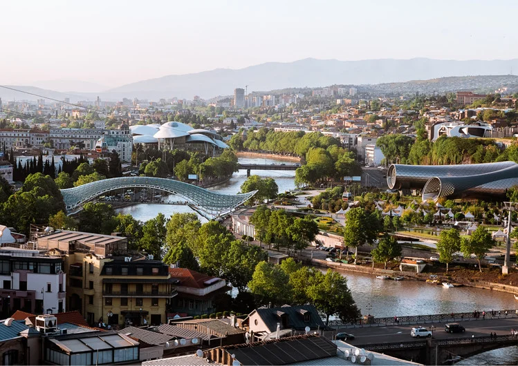 Tbilisi-Paris